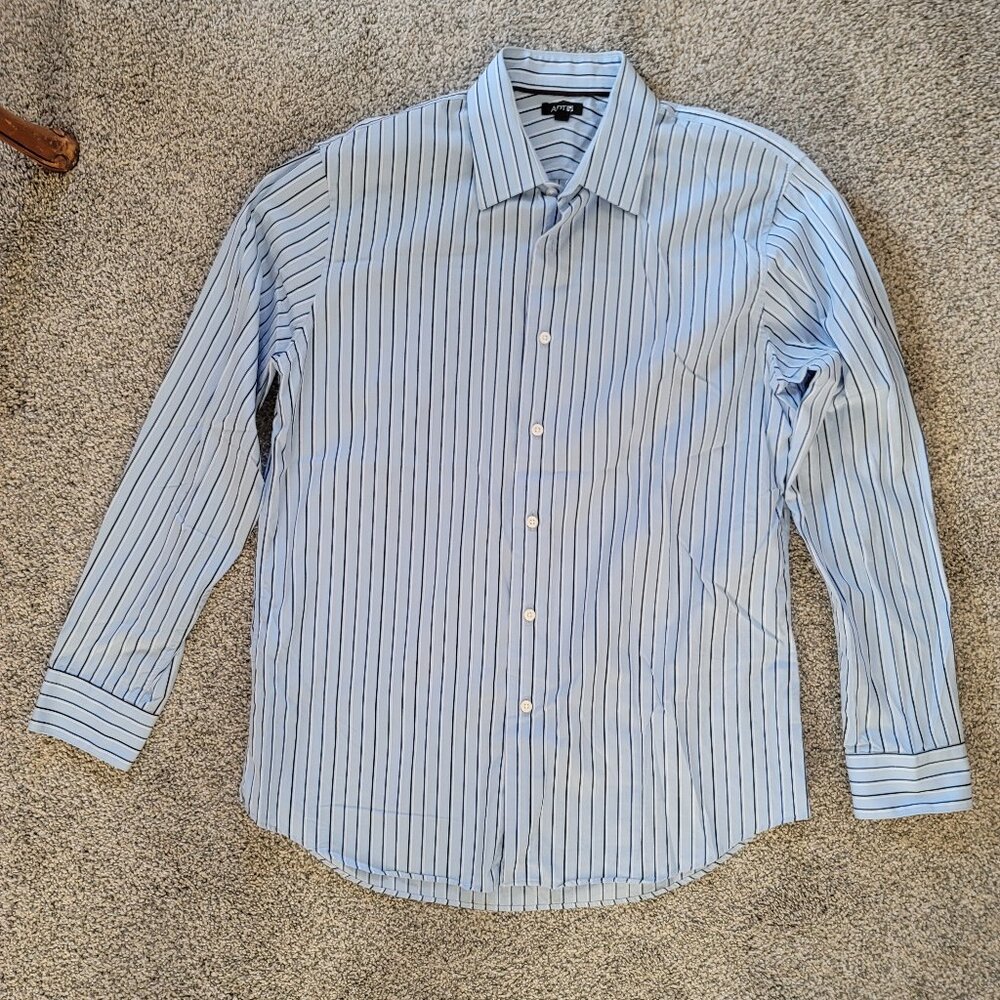 Apt 9 Men’s Long Sleeved Blue Striped Plaid Causal Button Down Size Large Shirt
